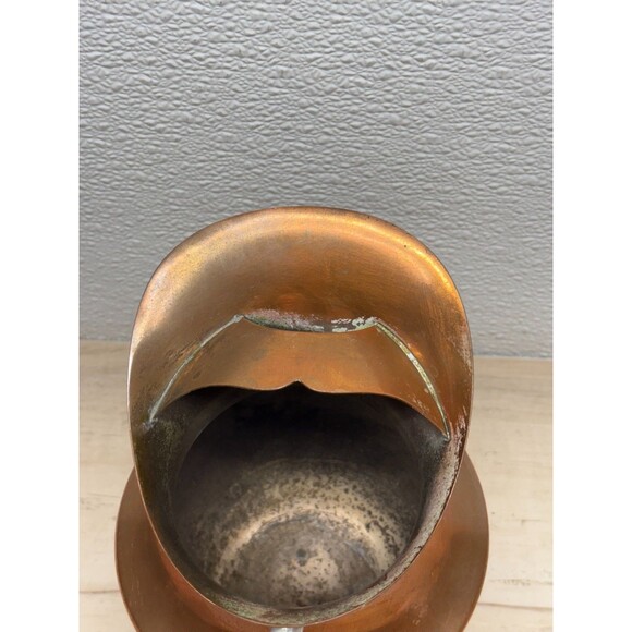 Vtg Flemish Copper Pitcher Jug 1300ml 7.5in Tall - Picture 5 of 10